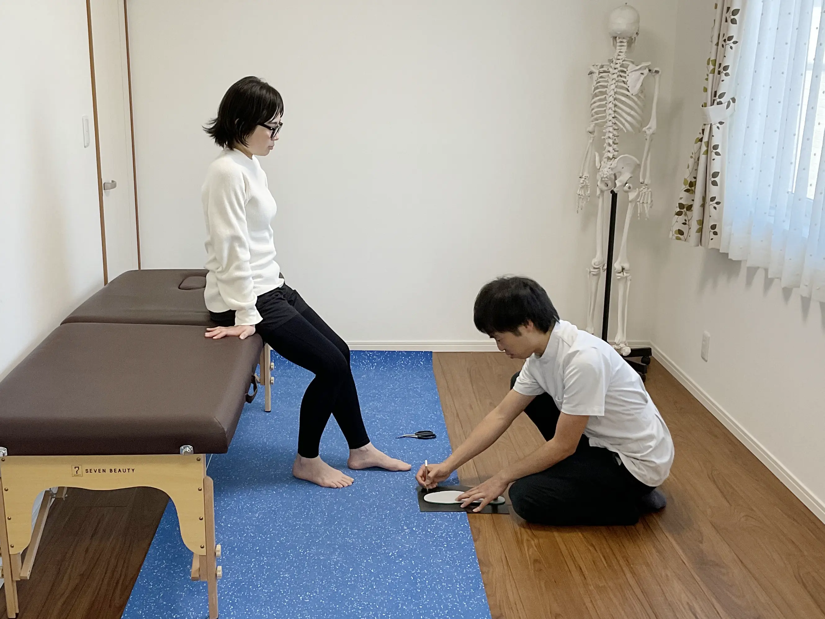 インソール作製のベースインソール作製